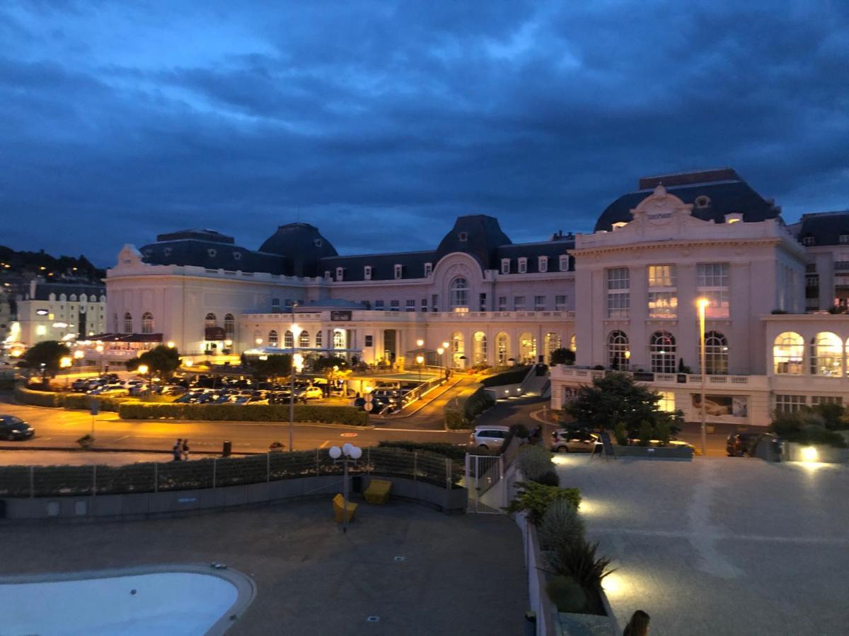 Son Des Mouettes Plage Трувиль-сюр-Мер Экстерьер фото